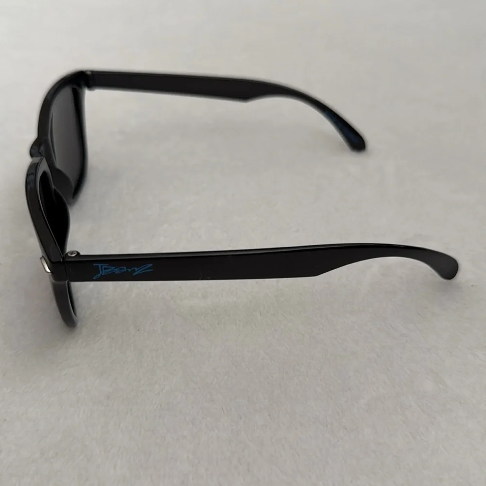 {NWT} JBanz | Classic Wayfarer Polarized Unisex Kids Sunglasses Black (4-10Y) - Picture 9 of 14
